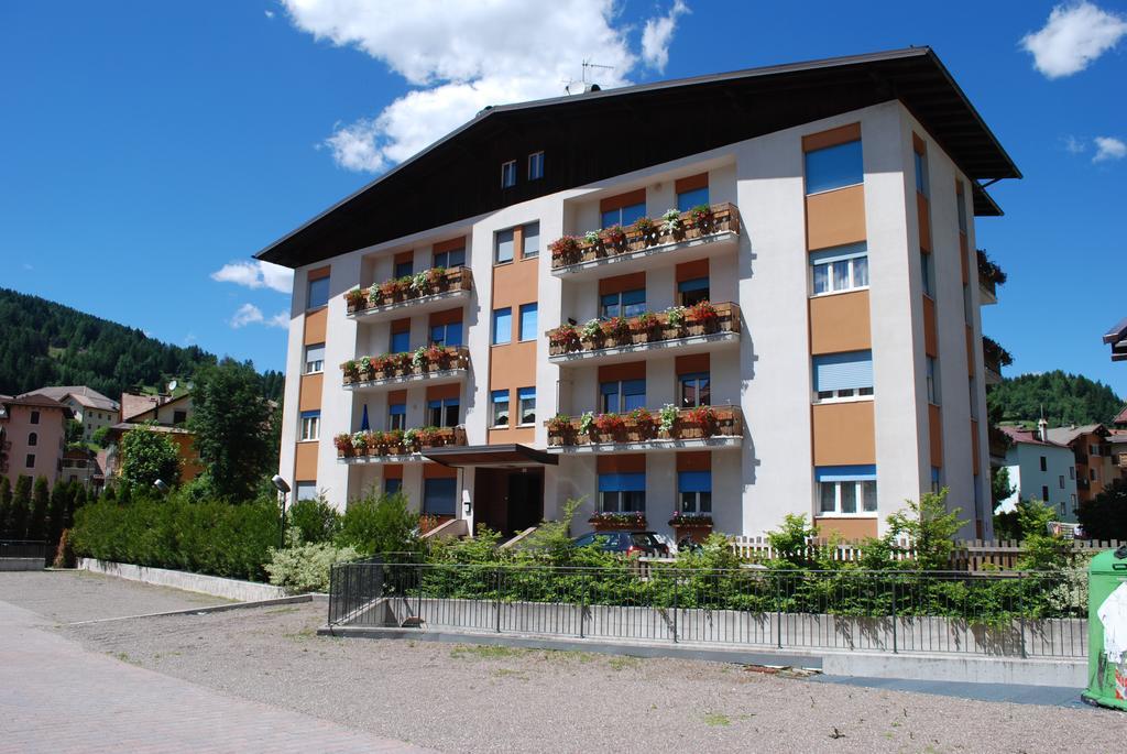 Condominio Zorzi Moena Kültér fotó